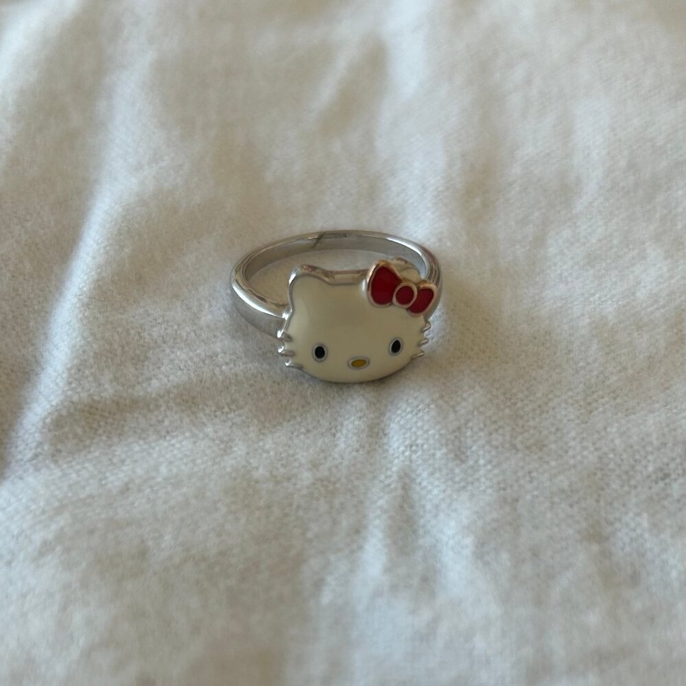 Hello Kitty Ring - Picture 5 of 10